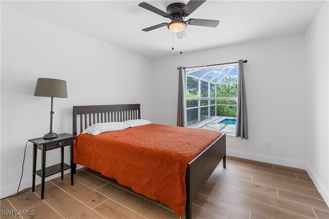 Building Photo - 720 Bedford Point Ave