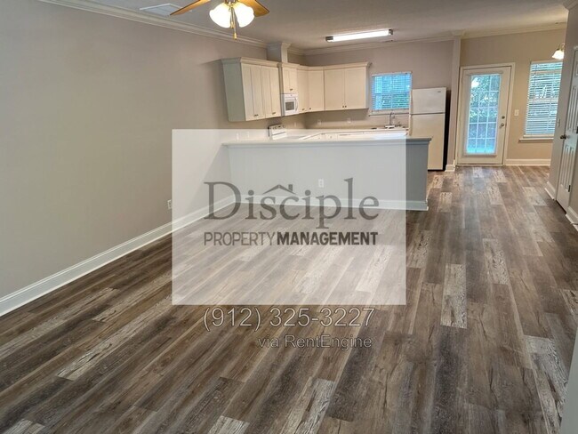 Building Photo - 67 Landing Way