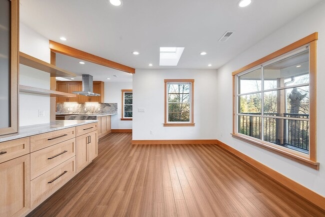Building Photo - Lake Oswego Four Bedroom Home with View of...