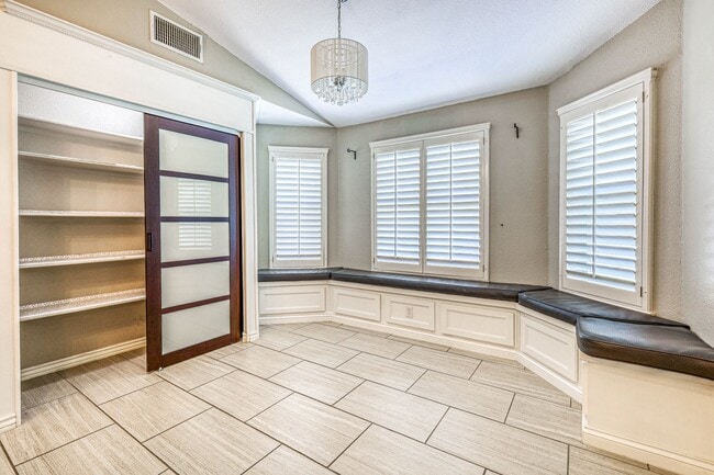 Building Photo - 5948 Anapaula Dr