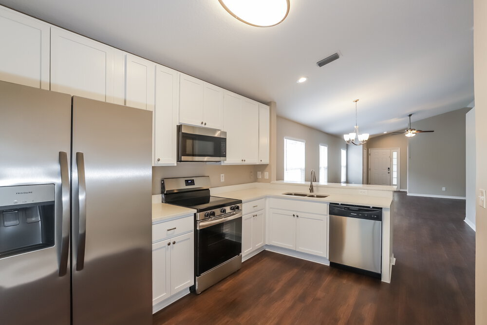 Building Photo - 748 Cape Cod Cir