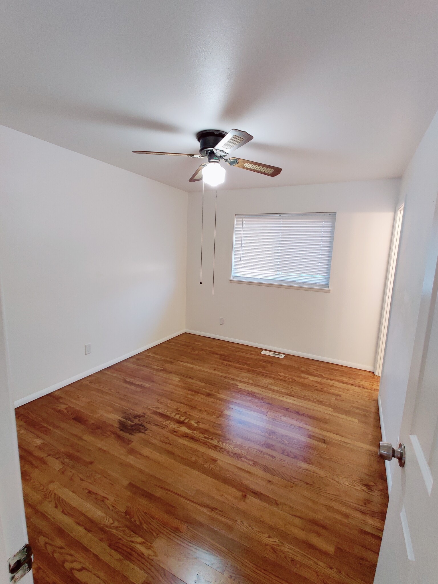 Master Bedroonm En Suite - 3291 Bristol Hall Dr