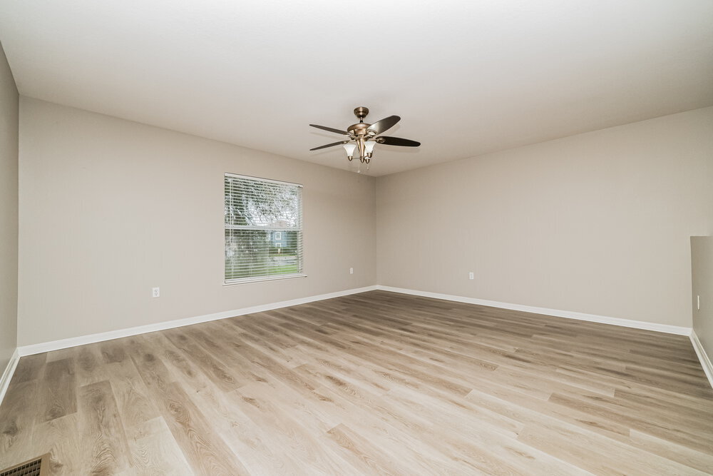 Building Photo - 17027 Ongar Ct