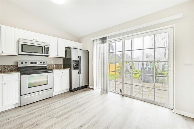 Building Photo - 5148 Coddington St