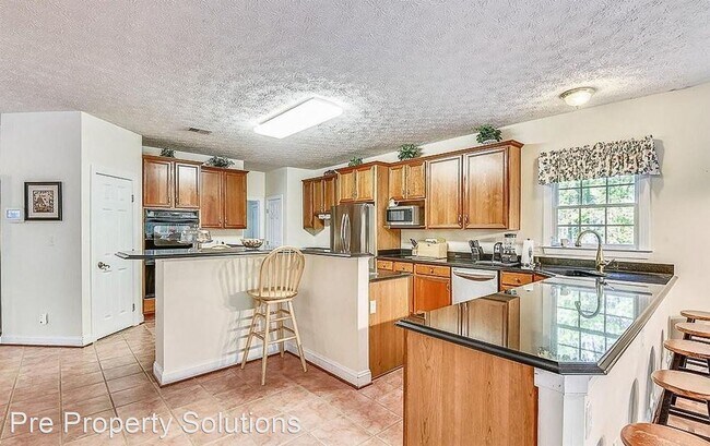 Building Photo - 5 br, 4 bath House - 3416 Burgh Lane