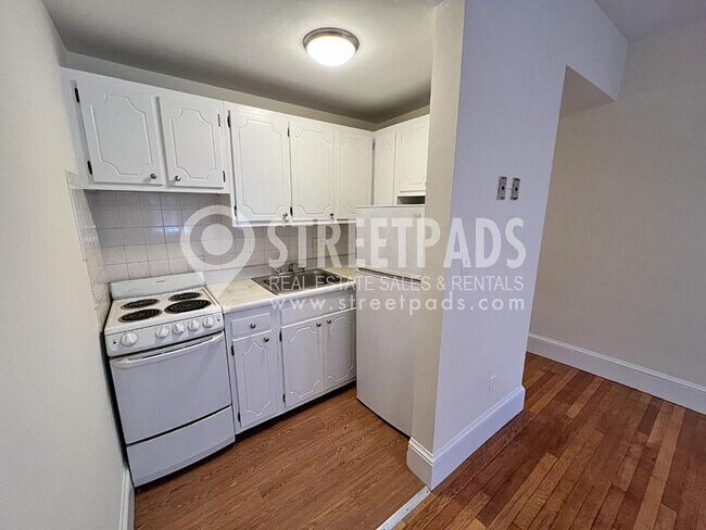 Building Photo - 1 bedroom in Boston MA 02134