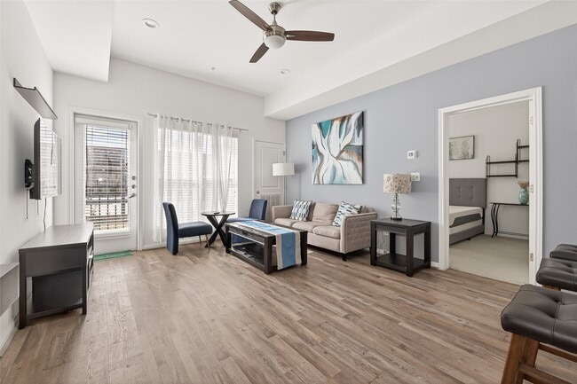 Building Photo - 1207 Grand W Blvd