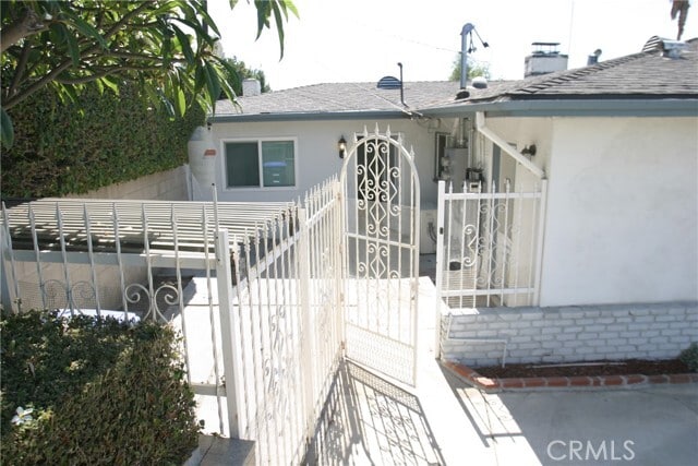 Building Photo - 1232 Dell Dr
