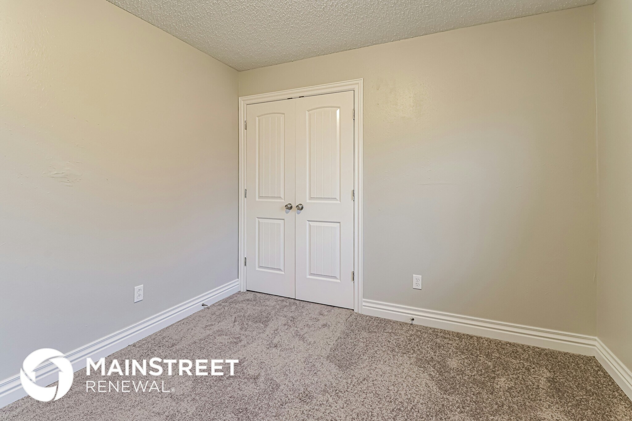 Building Photo - 909 Rolling Meadows Blvd