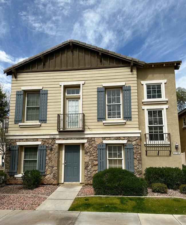 Building Photo - 5738 S 21st Ter