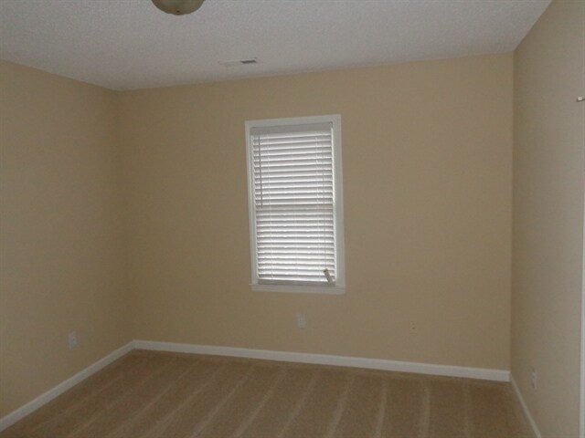 Building Photo - 946 George Place Dr