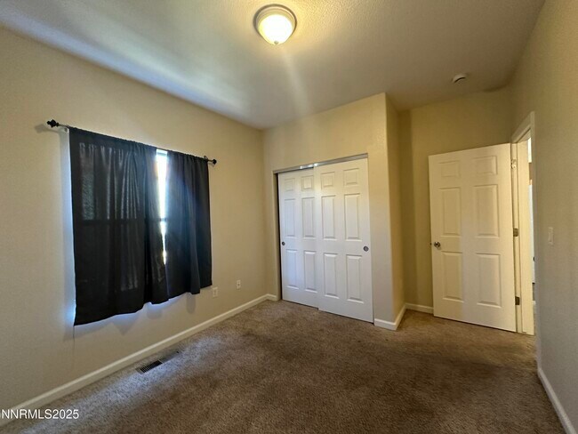 Building Photo - 387 Orrcrest Dr