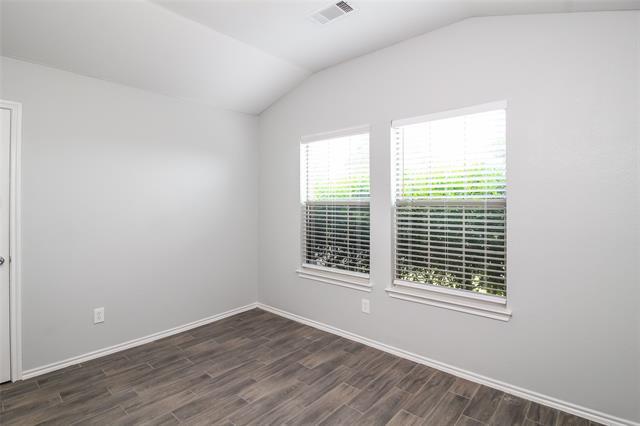 Building Photo - 1421 Eufemia Dr
