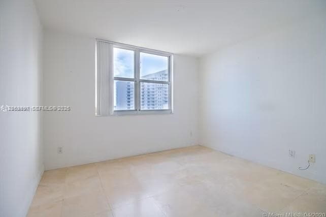 Building Photo - 770 Claughton Island Dr