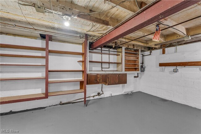Building Photo - 3153 W 103rd St