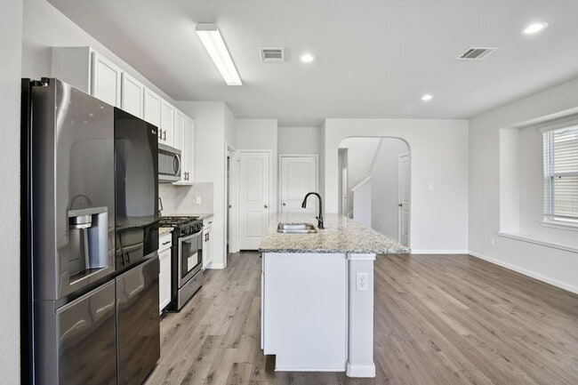 Building Photo - 23523 Montague Dr