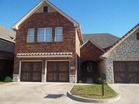 Building Photo - 1207 Stanton Ct
