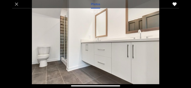Building Photo - Beautiful Grant Park Condo
