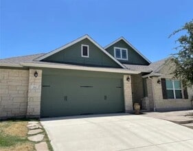 Building Photo - 152 Venti Cove