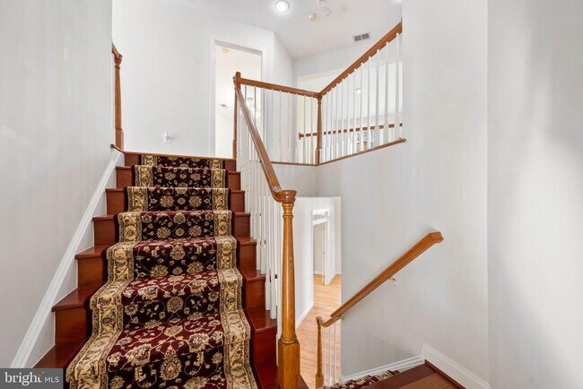 Building Photo - 2393 Watters Glen Ct