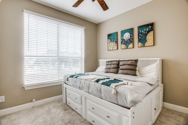 Building Photo - Furnished Two-Bedroom on Halcyon Place | Old East Dallas