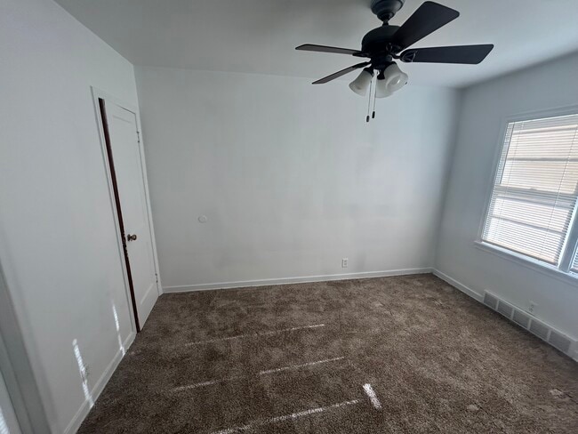 Building Photo - 251 N 29th St