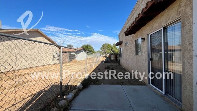 Building Photo - 21350 Laguna Rd