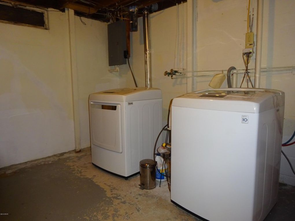 Building Photo - 116 S Sherwood St