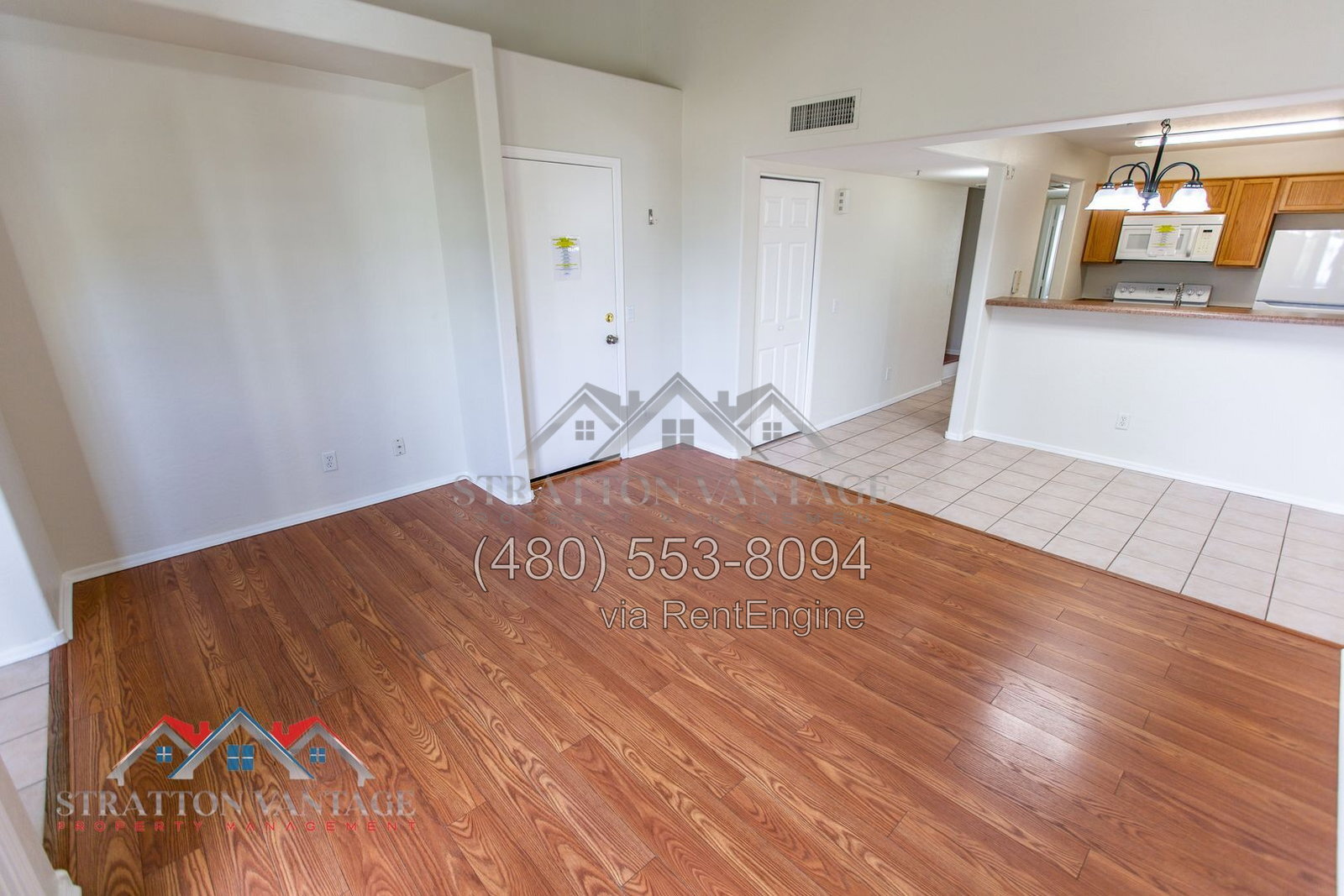Building Photo - 3716 E University Dr