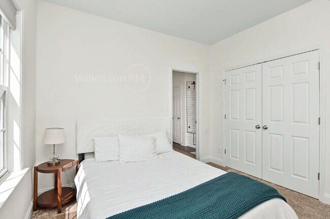 Building Photo - The Finest Furnished Upscale Executive Home, an Exquisite Luxury Rental, in Tega Cay for the Disc...