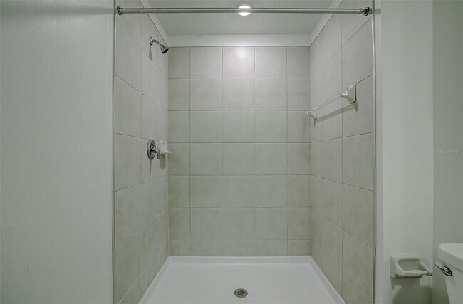 Building Photo - 8248 Cor Pne Wy
