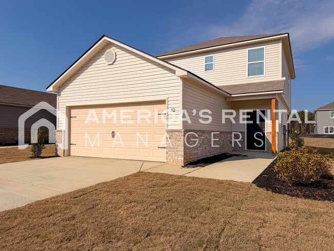 Building Photo - Move-in Special -Spacious Two Story Home with Loft! Sign a 13 month lease by 4/15/2026 and receiv...