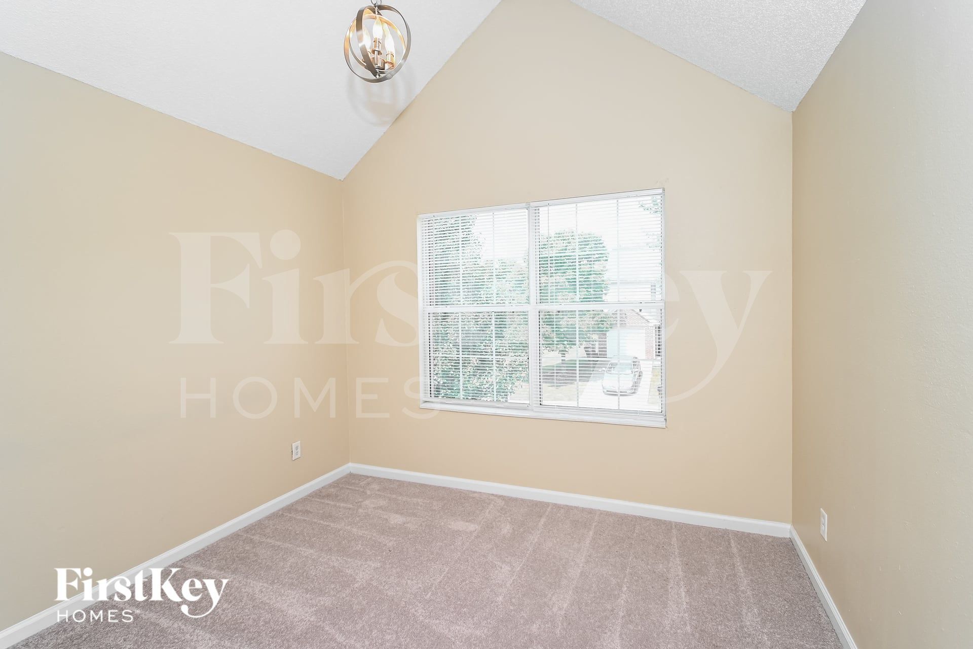 Building Photo - 4302 Ravenwood Dr