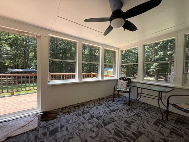 Building Photo - Welcome Home!