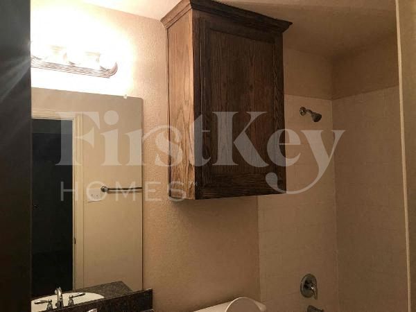 Building Photo - 1218 Jewel Ln