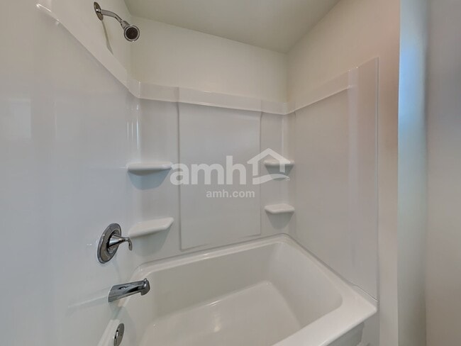 Building Photo - 608 Alcovy Walk Dr