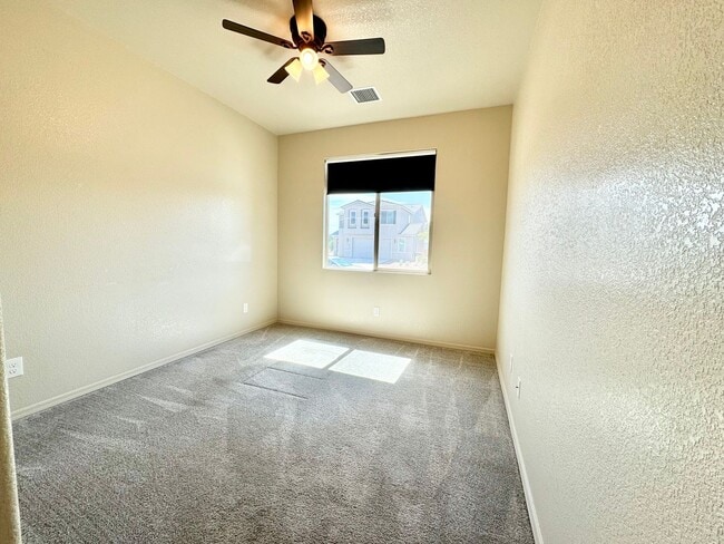 Building Photo - 3BR/2BA/2CG, 1617 sq.ft. rental in Sierra ...