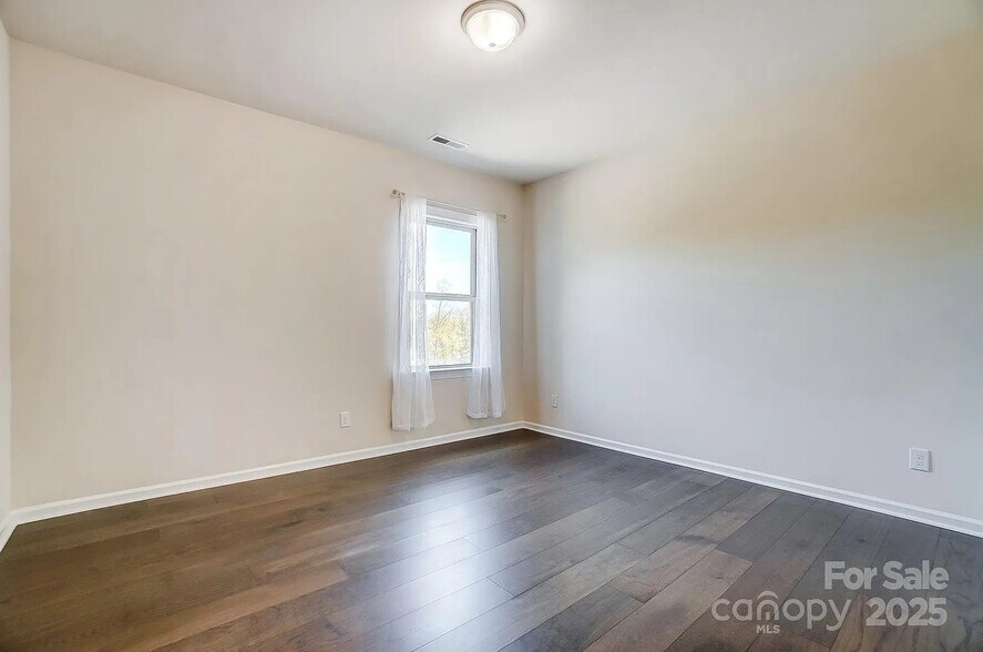 Building Photo - 11144 Limehurst Pl