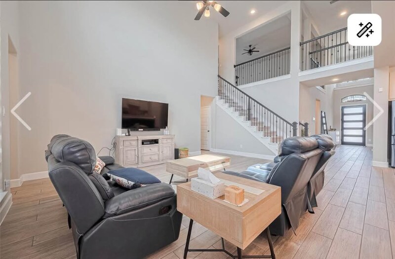 Building Photo - 10710 Lacaille Ln