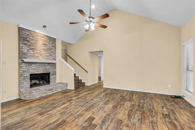 Building Photo - 2015 Falcon Ridge Dr