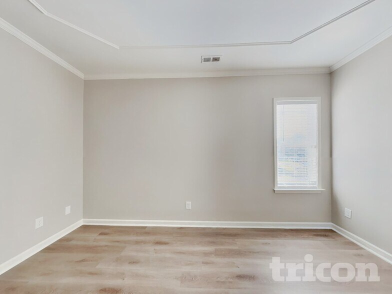 Building Photo - 175 Gray Ghost St