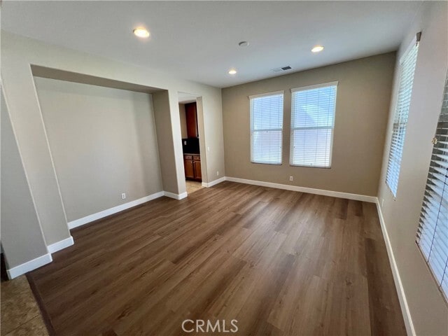 Building Photo - 6686 Sand Dunes St