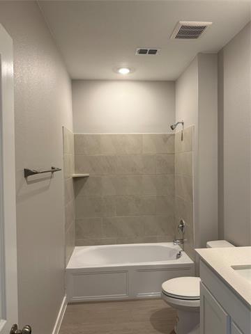 Building Photo - 500 Ml Trce Wy