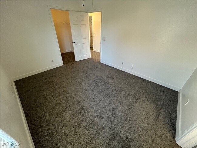 Building Photo - 554 Twilight Blue Ave