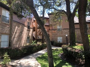 Building Photo - 482 N Pin Oak Pl