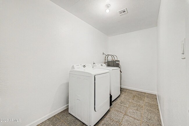 Building Photo - 20601 N 33rd Ave