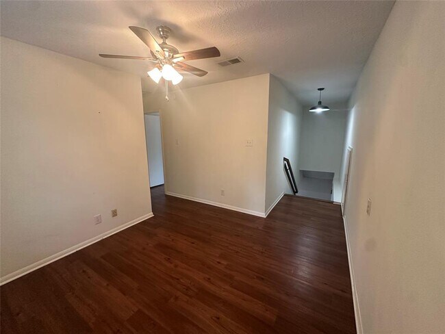 Building Photo - 11610 Cypresswood Dr