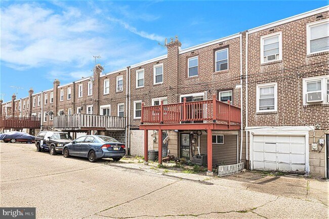Building Photo - 7504 Sherwood Rd