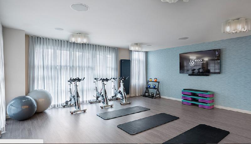 Building Photo - 36 River St