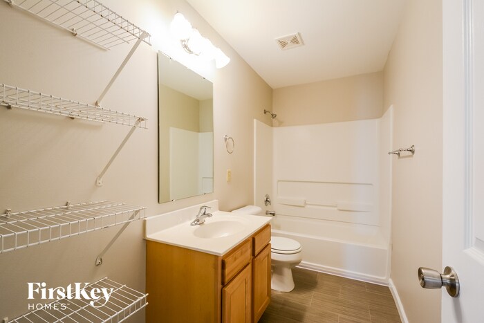 Building Photo - 4 Flying Fox Way